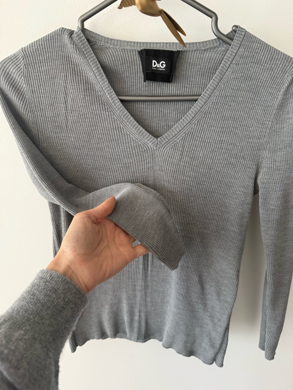 Dolce & Gabbana Gray Ribbed V-Neck Long Sleeve Top